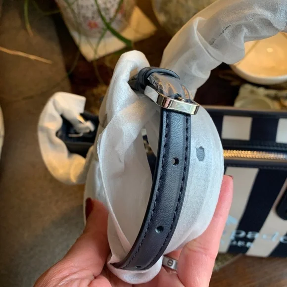 Authentic KATE SPADE Thick canvas and leather trim top zip Satchel/Crosby - Picture 6 of 14